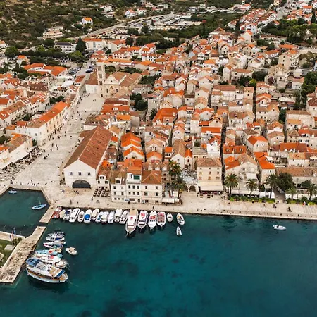 Blu Riva Hvar * Hvar Town